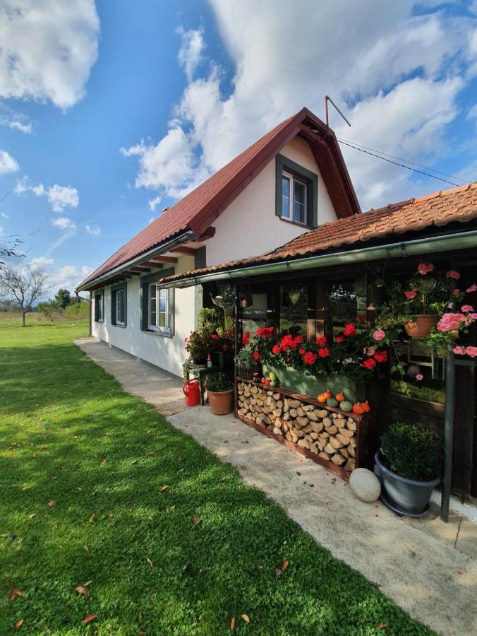 Flowerside * Gospic